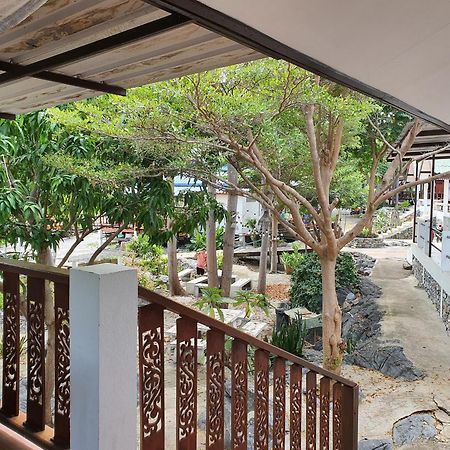 Benjaporn Bungalow Ко Си Чанг Екстериор снимка