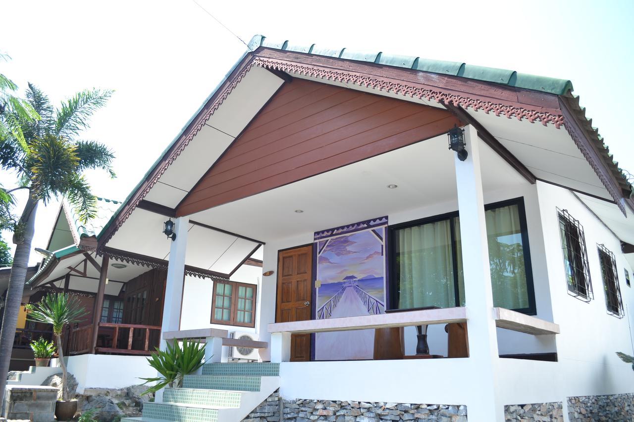 Benjaporn Bungalow Ко Си Чанг Екстериор снимка